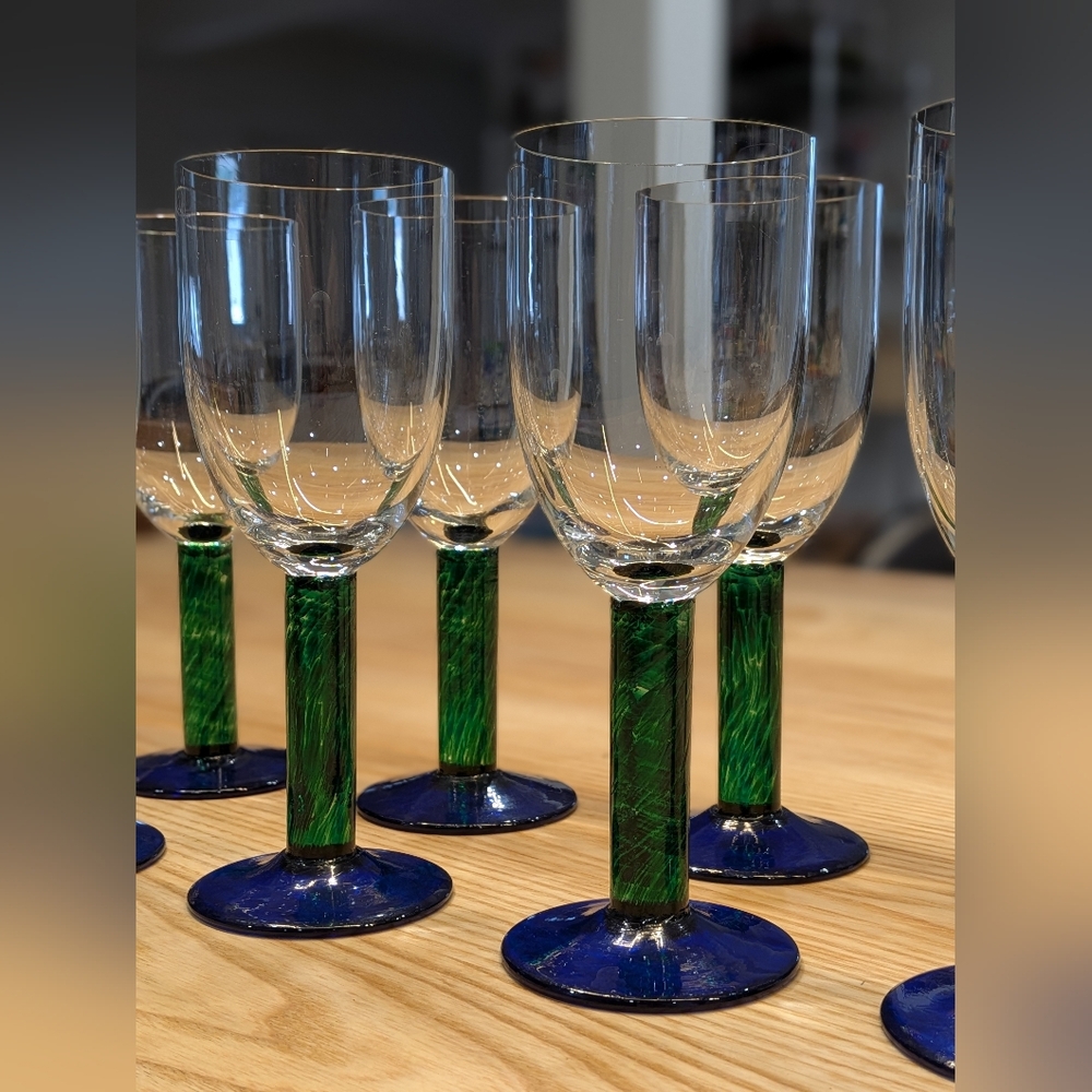 Hand blown Vintage Fostoria Green Stem Blue Foot Glasses (FOS6 SM) - Set of 8